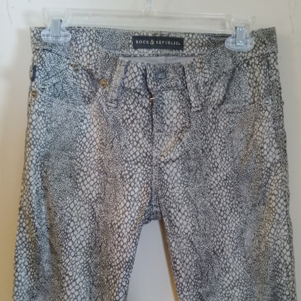 Rock & Republic Snakeskin Metallic Print Straight Leggings Pants